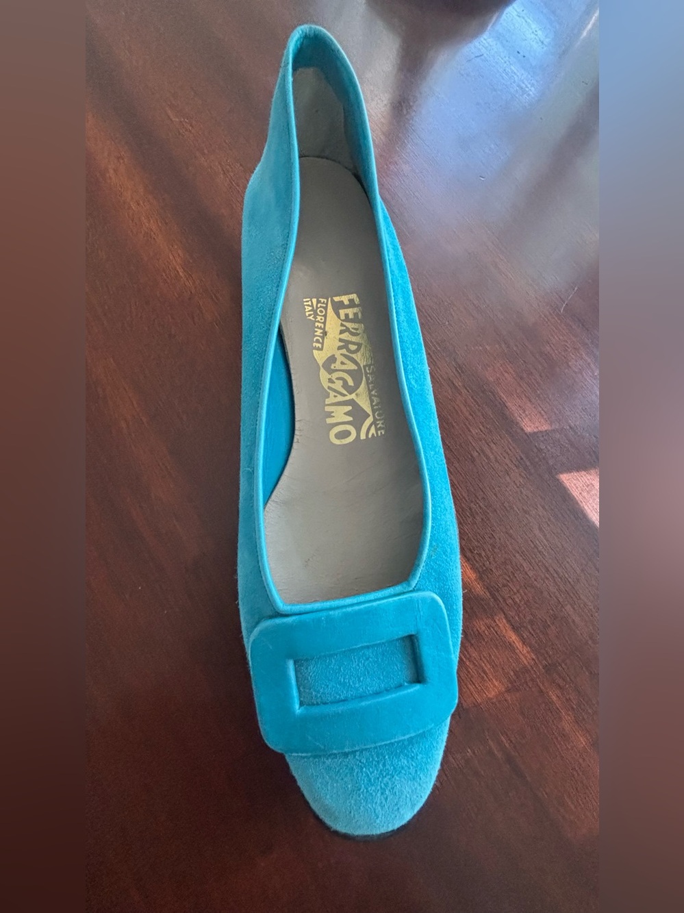 Salvatore Ferragamo Vara Suede Flats – Turquoise – Size 6 – Made in Italy – NEW